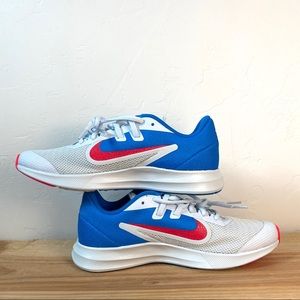 NIKE • downshifter 9 heat check GS